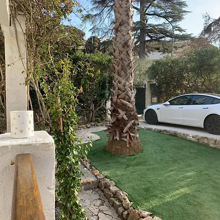 55m2 Charmante Maison Mitoyenne, Jardin, Parking Hébergement de vacances